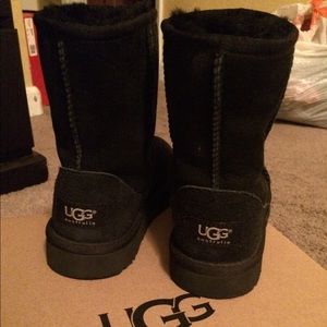 Authentic Black Ugg Boots size 1 Youth for Girls